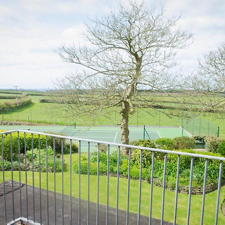 Tregaddra Farm B&B Helston Exterior foto