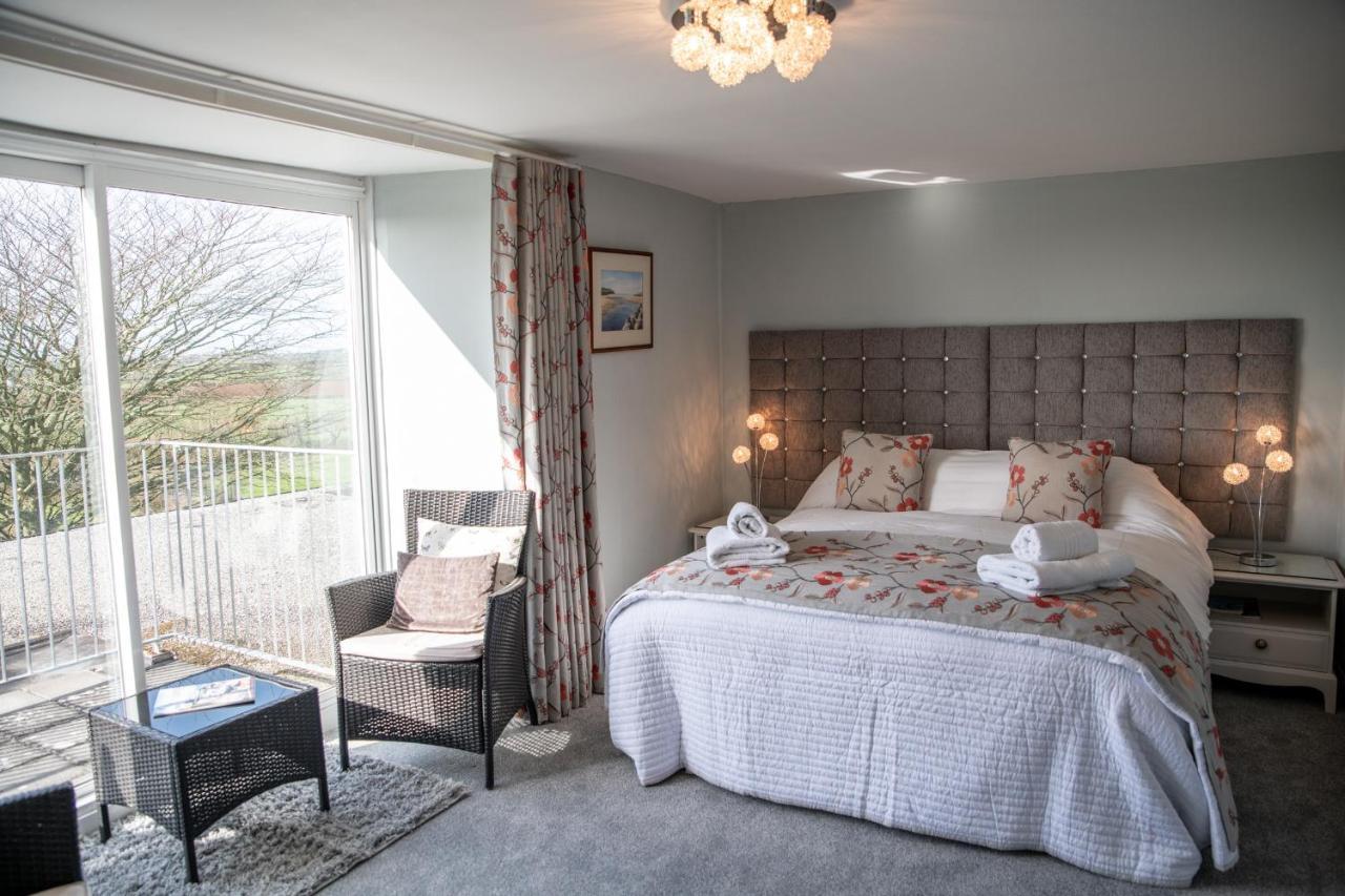 Tregaddra Farm B&B Helston Exterior foto