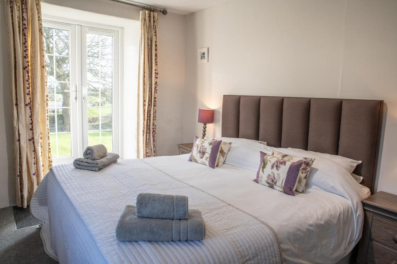Tregaddra Farm B&B Helston Exterior foto